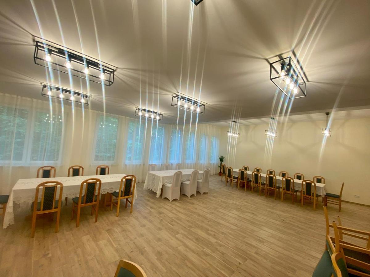 Lesna Polana Bed & Breakfast Sekocin Екстериор снимка